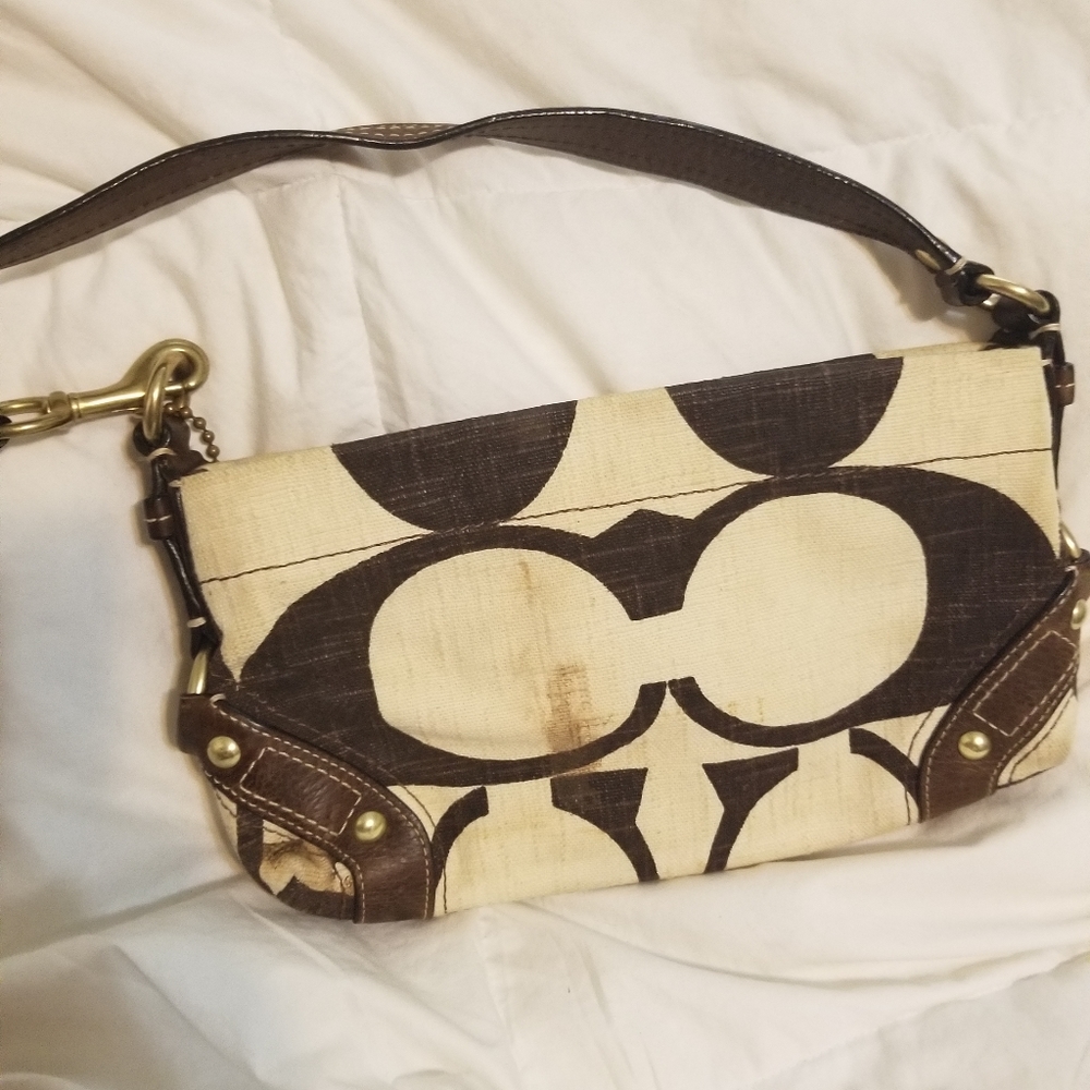 Coach tan/brown hand bag